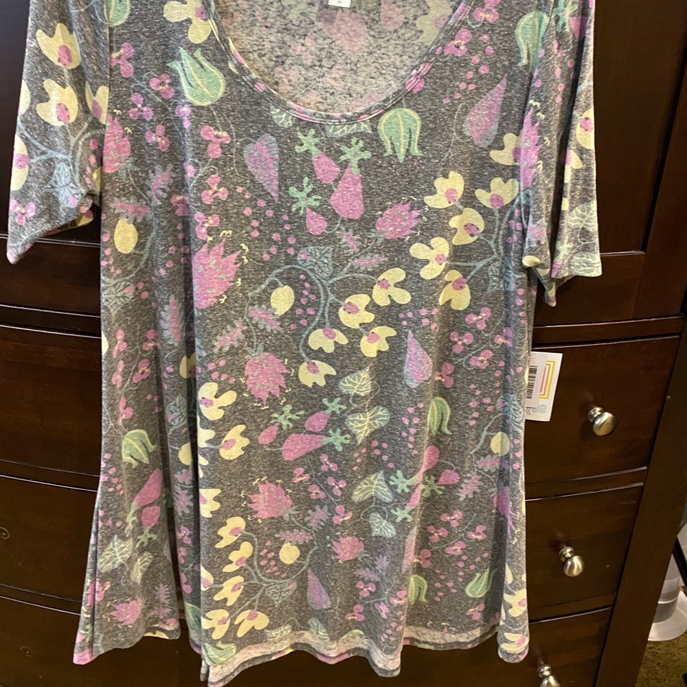 LulaRoe Floral Tee